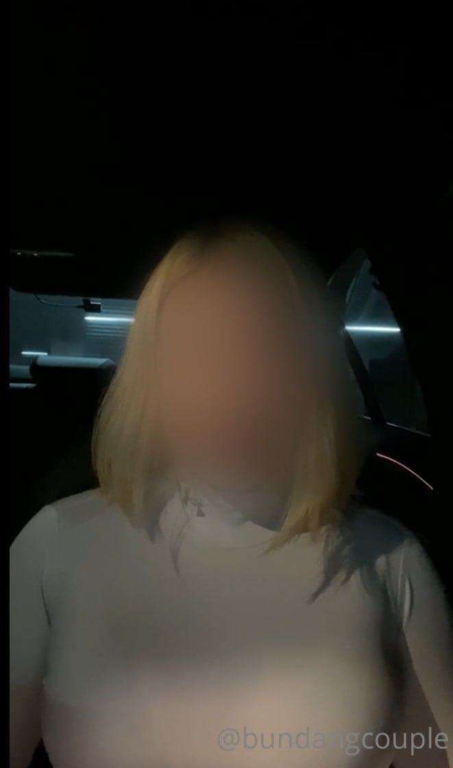 【2023-07-23】Horny open car girl ♥.m4v